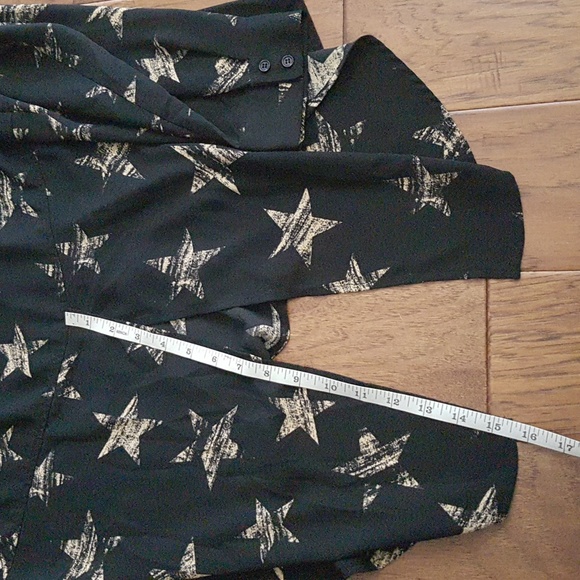 Lane Bryant Women's Sheer Style Star High Low Blouse with Back Slit Size 14/16 - Picture 14 of 15